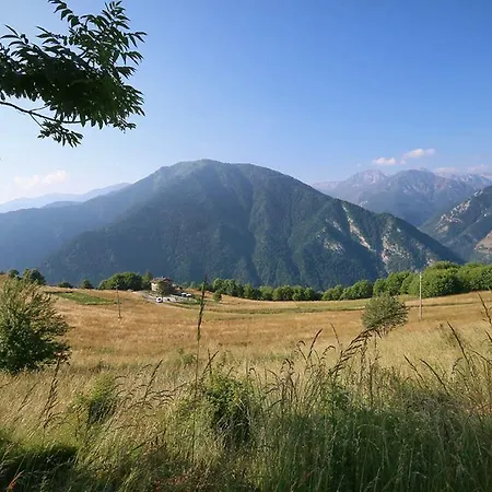 Lou Subric Guest house Stroppo